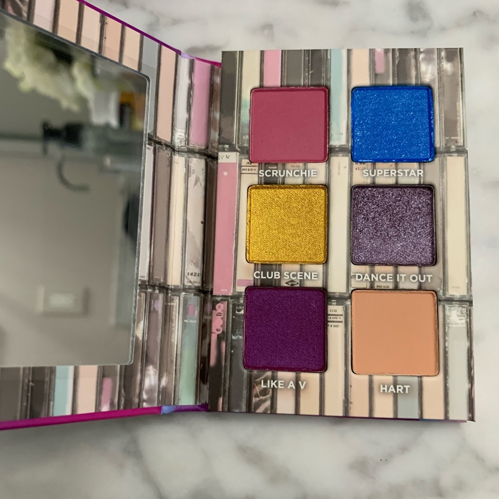 New Urban Decay 80’s Pop Queen Eyeshadow Color Palette